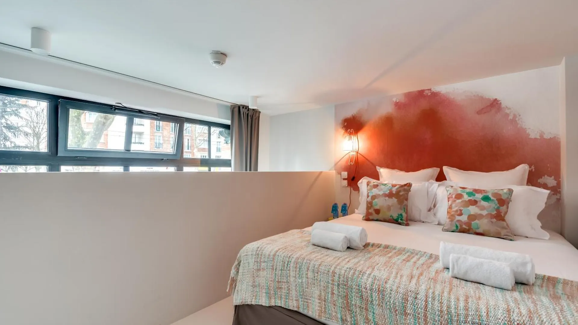 Sweett - Studio Brune Paris France